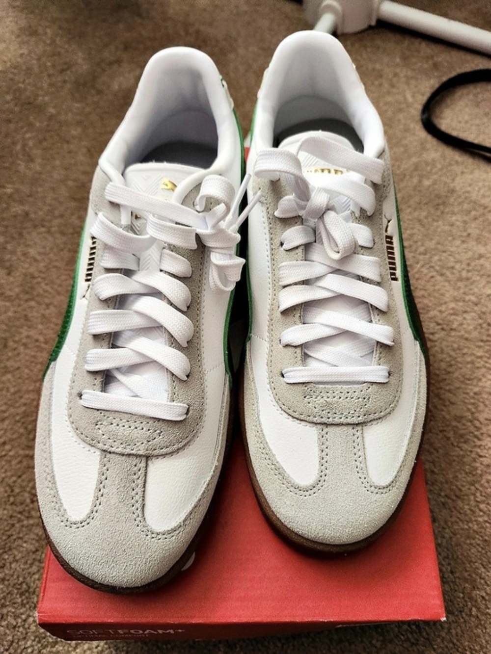 Men's Puma Suede Classic XXI Suede Sneakers White & Green US 8 Like New
